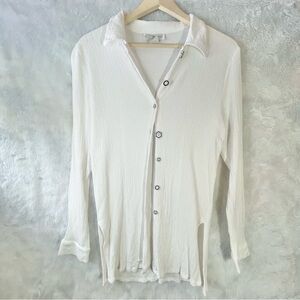 Vintage white button-up long sleeve blouse with tie detail back